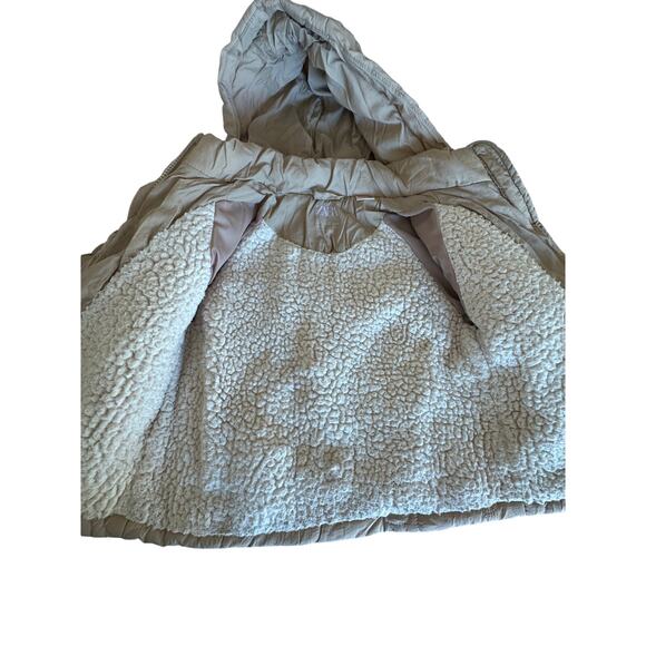 Zara Girls Tan Quilted Puffer Coat Size 2-3 Years - Picture 6 of 9